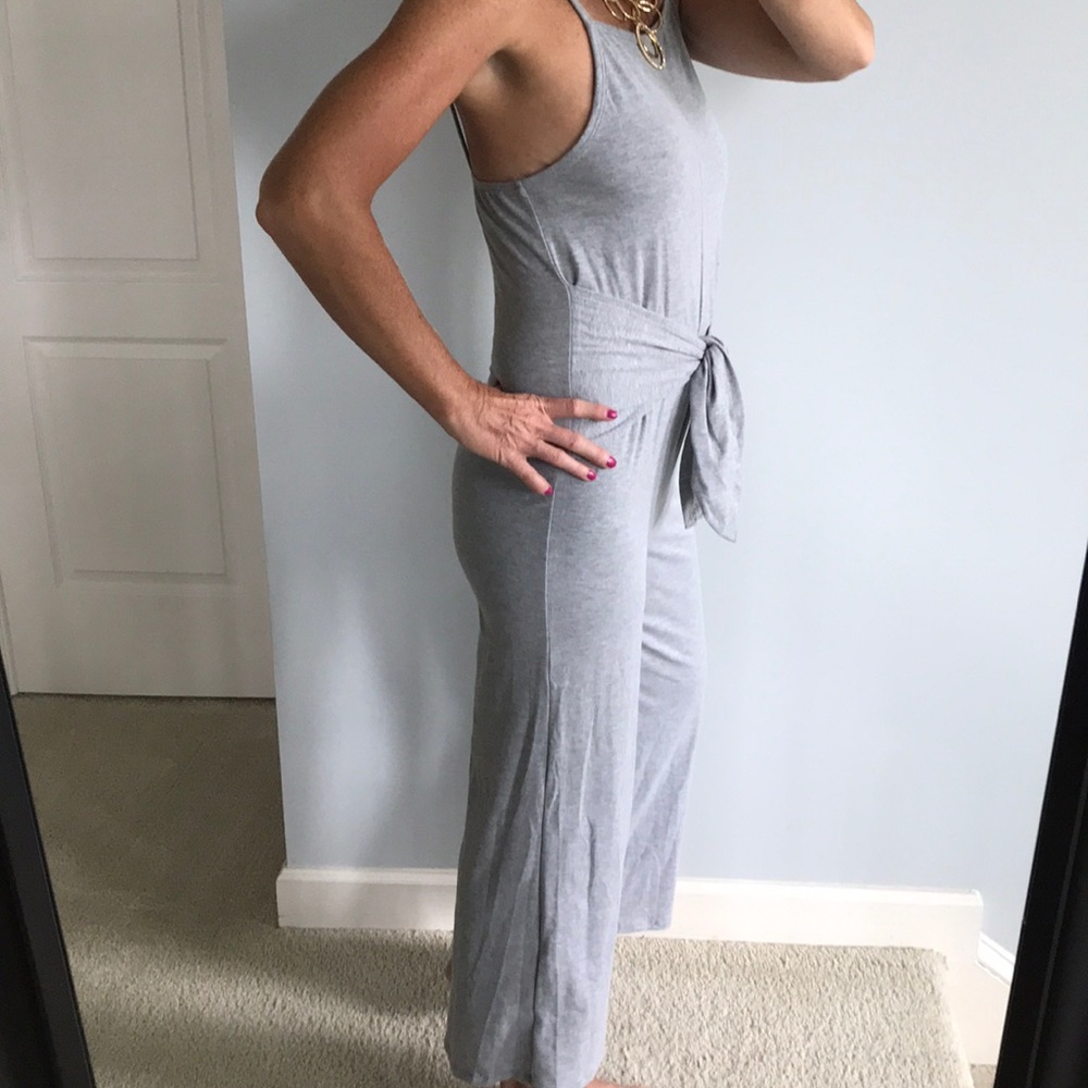 ♥️1 LG LEFT♥️Grey Tie Front Jumpsuit - Picture 3 of 5